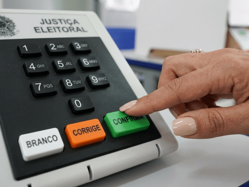 Democracia Incompleta: Onde estão as mulheres no&nbsp;poder?